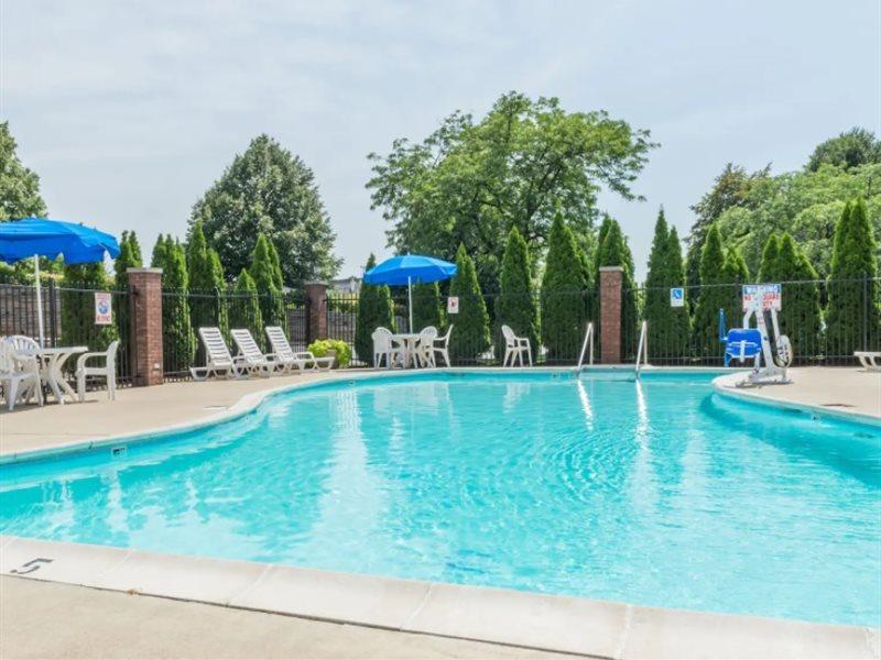 Baymont By Wyndham Indianapolis South Hotel Kültér fotó